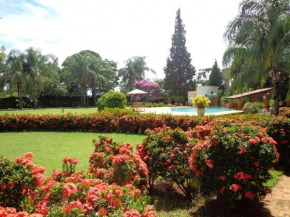 Hotel Pousada Chalé das Flores
